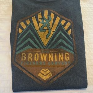 NWOT never washed Browning Tshirt size M